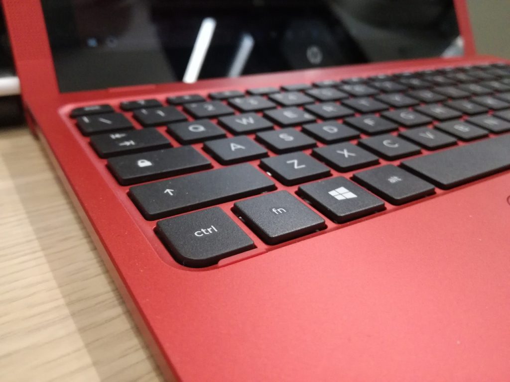 advantages of ultrabooks - red, computer, keys