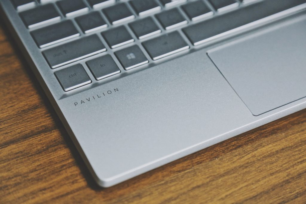 gray hp pavilion laptop computer