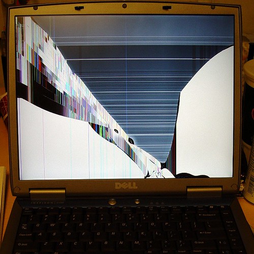 how to fix a broken laptop screen